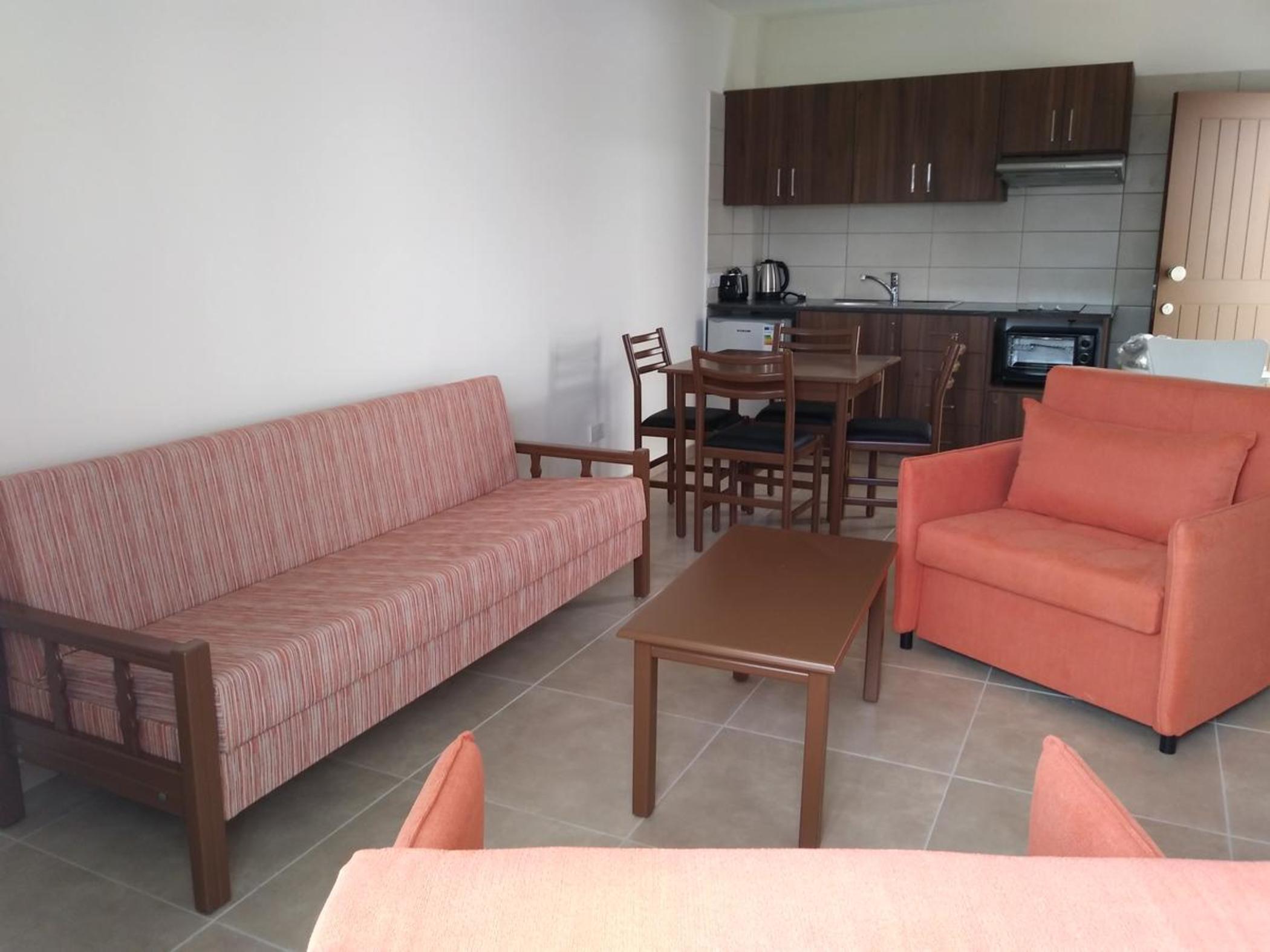 Livas Hotel Apartments Pernera Екстериор снимка