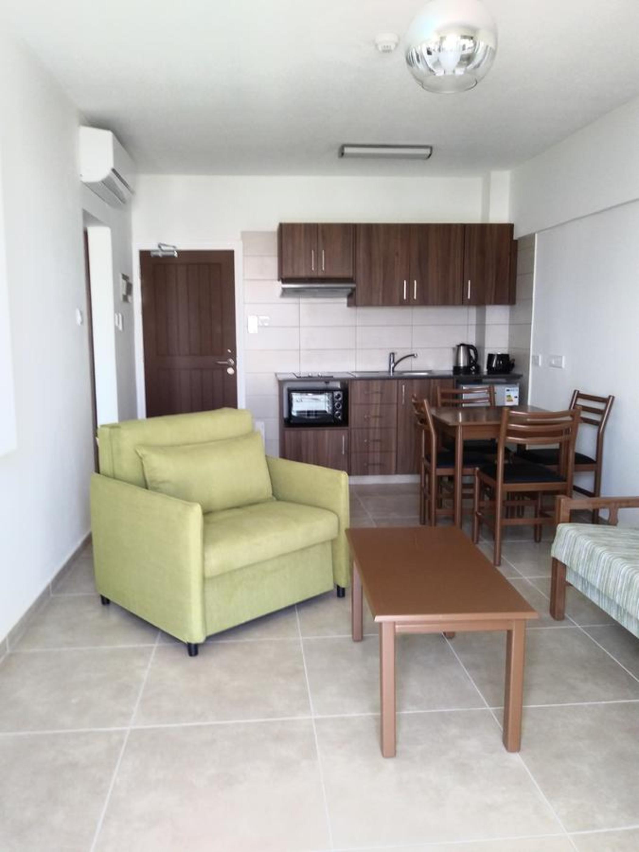 Livas Hotel Apartments Pernera Екстериор снимка