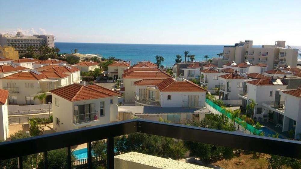 Livas Hotel Apartments Pernera Екстериор снимка