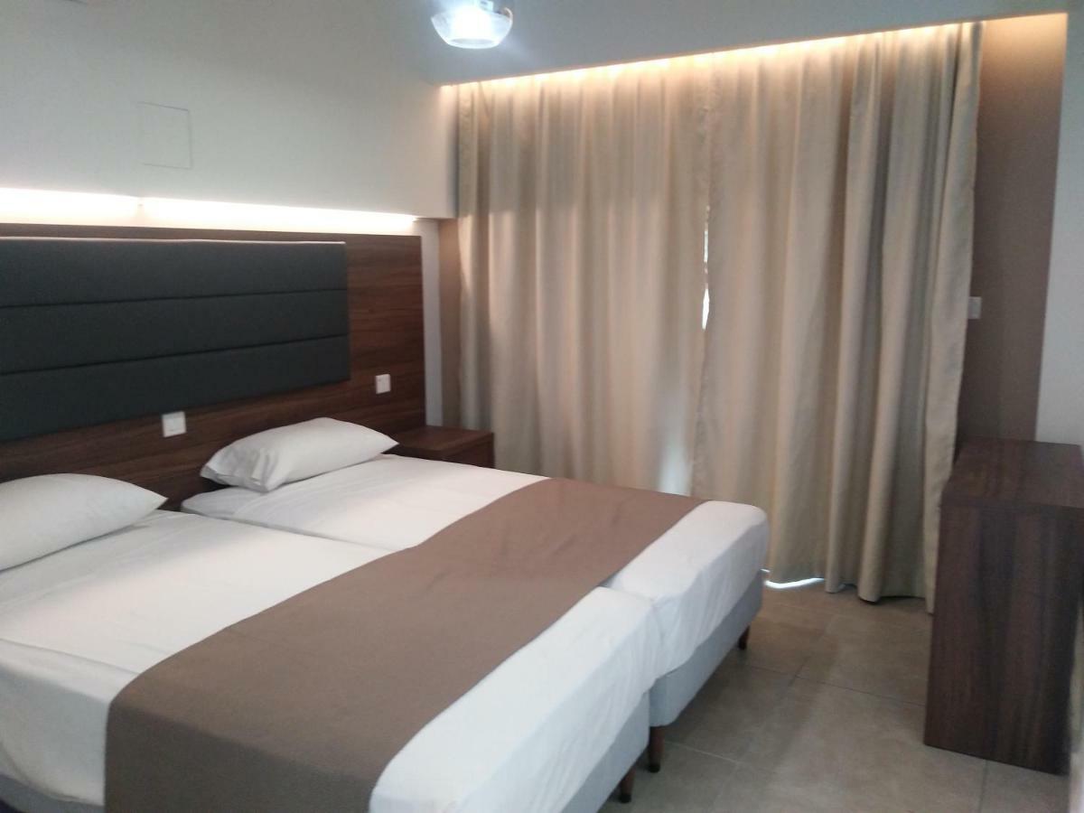 Livas Hotel Apartments Pernera Екстериор снимка