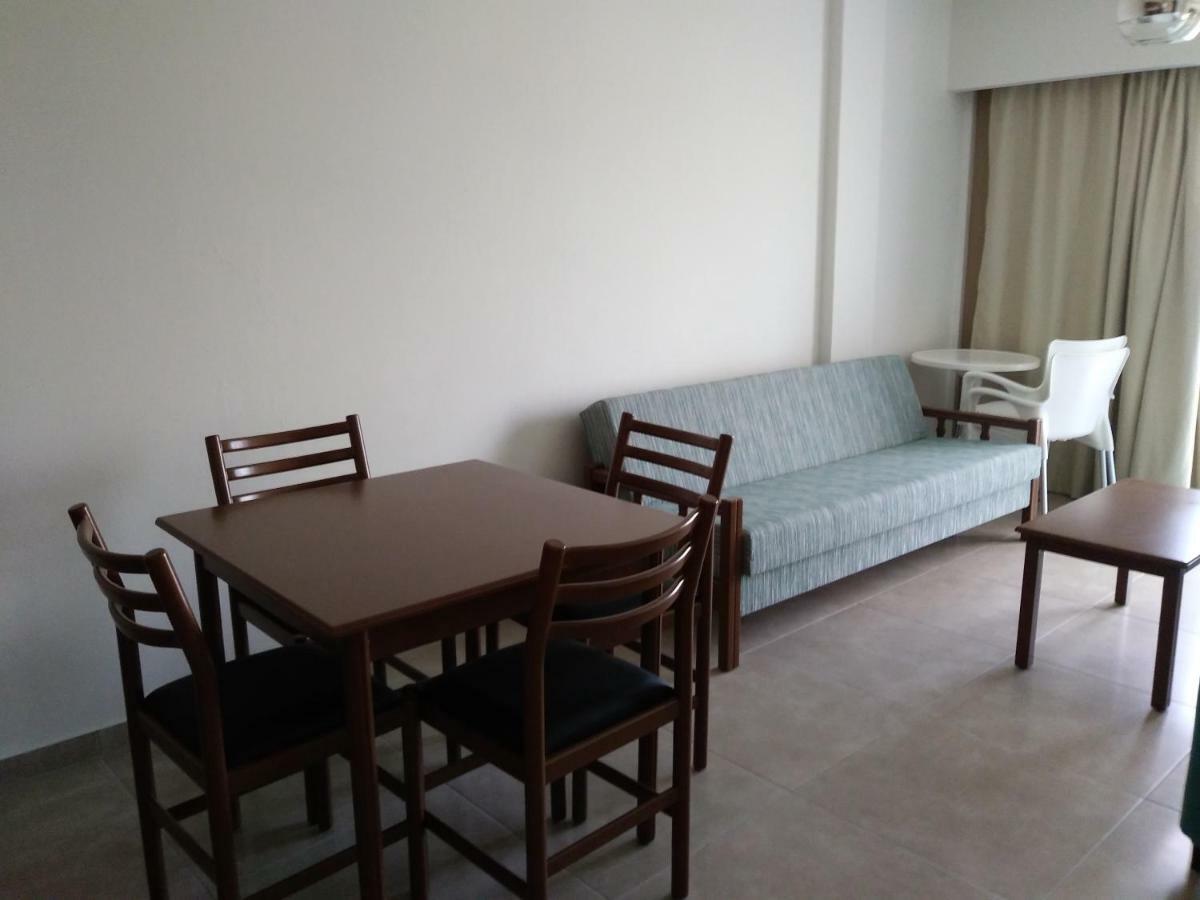 Livas Hotel Apartments Pernera Екстериор снимка